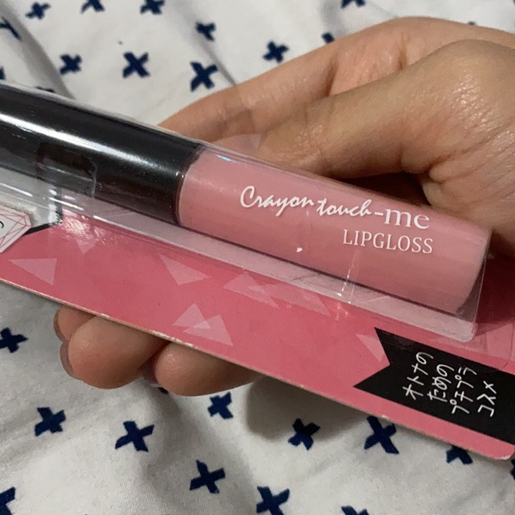 Makeup bundle!! - Picture 4 of 6